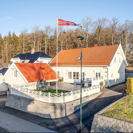 Modern, Small Appartment Larvik Exterior photo